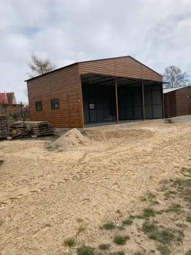 Garaż rolniczy Śląsk