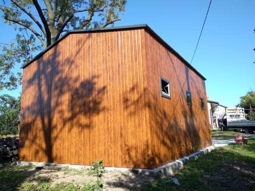 Garaż drewnopodobny producent